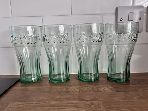 Coca cola pint - pint, 22oz