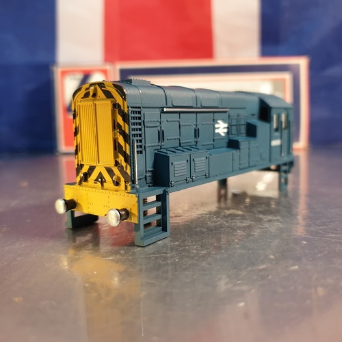 Lima class 09 shunter - 00,