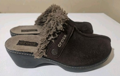 Crocs brown suede leather - crocs,