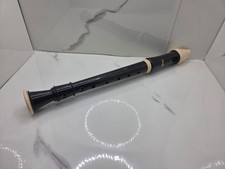 Vintage Aulos recorder In good