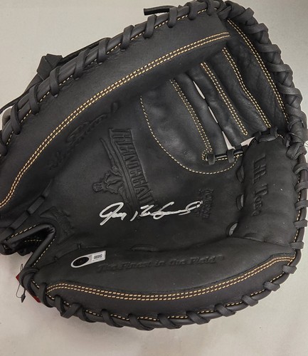 Ivan rodriguez signed rawlings - ivan,