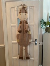 Mamas and Papas Hanging Height Growth Chart