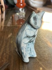 Pottery Cat. Floral Pattern. Unmarked, But Cairns Style. 12cm.