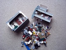 LEGO SELECTION JOB LOT 4 VARIOUS ITEMS - ALL FROM MIXED SETS