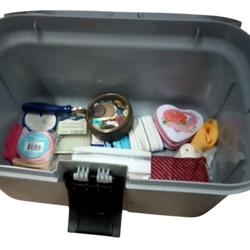 Unbranded sewing box with - box,