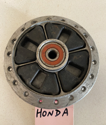 Honda rear hub with cush - honda,
