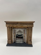 1:12th Scale Dolls House