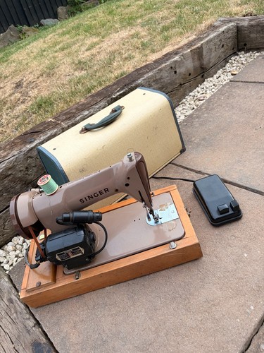 Vintage singer 185k electric - singer,