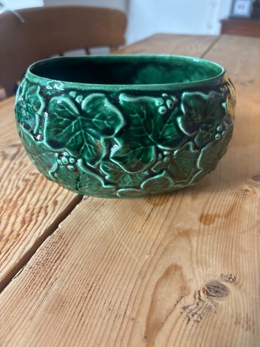Vintage sylvac green ivy leaf - vintage,