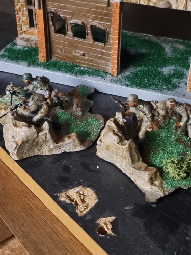 Painted german soldiers - painted,