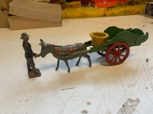 CHARBENS.FARM.METAL.VINTAGE.DO