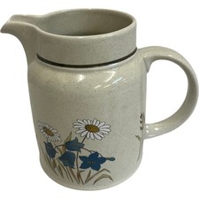 Royal Doulton Hill Top 1977