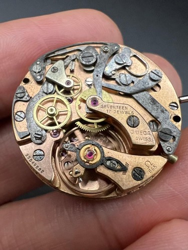 Omega chronostop movement - omega,