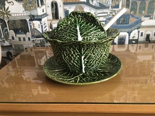 Majolica cabbage serving - majolica, bowl