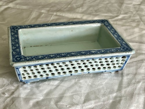 Antique chinese blue - antique, blue/white