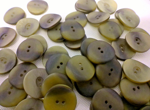 Buttons tortoise shell effect - shell,