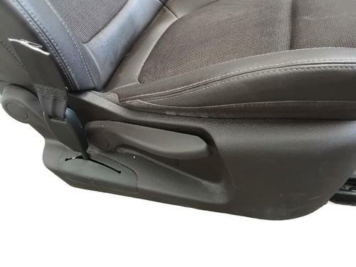 Front seat renault - front,