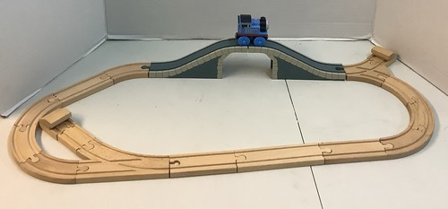 Thomas friends wooden train - thomas,