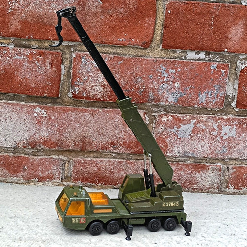 Matchbox battle kings military - matchbox,