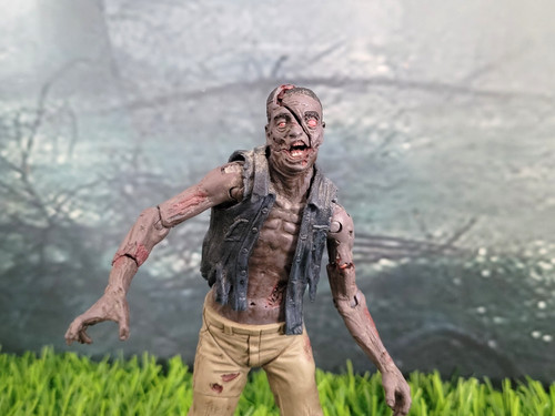 Mcfarlane the walking - the, dead