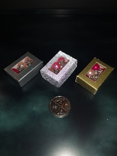 Dolls house miniatures 6 - house,