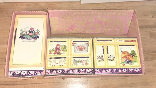 Vtg tin metal play kitchen - vtg,