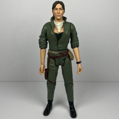 Primeval helen cutter predator - cutter,