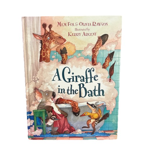 Giraffe the bath by mem - in,