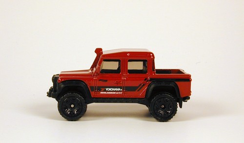 Hot wheels land rover - hot,
