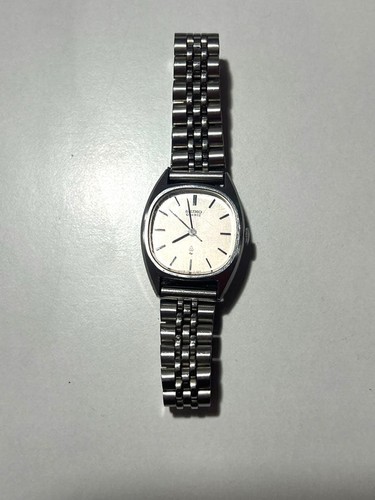 Working seiko quartz watch - working,