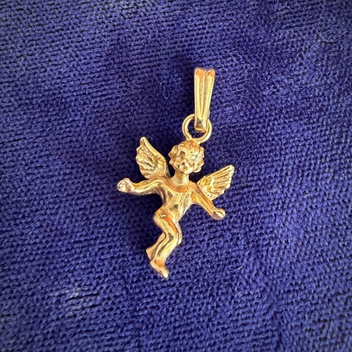 Vintage 9ct gold winged cherub - vintage,
