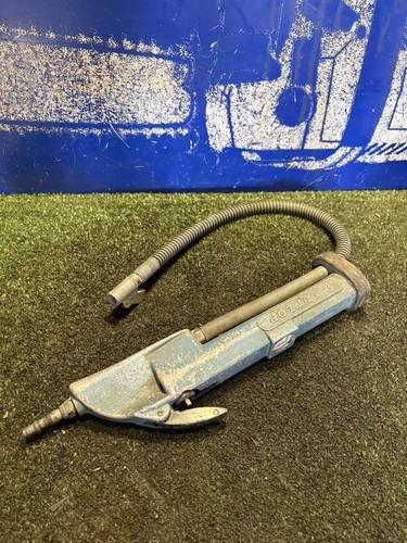 Vintage dunlop tyre inflator - vintage,