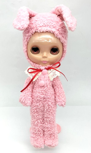 Used neo blythe - honey, bunny