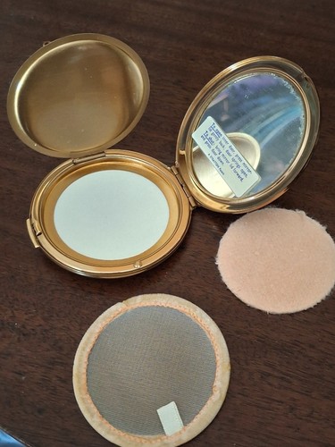 Vintage stratton powder - stratton,