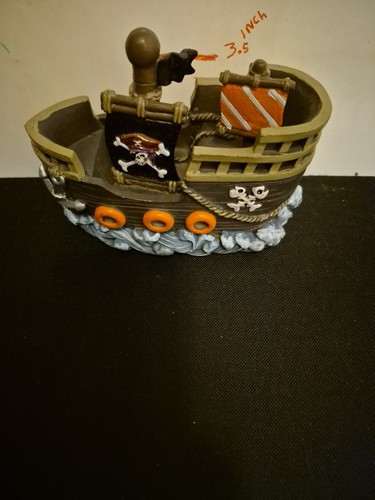 Pirate ship brand new working - pirate,