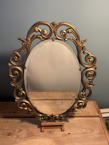 Vintage atsonea oval gold - vintage,