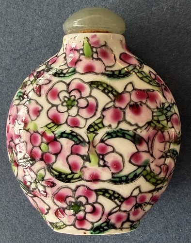 Vintage chinese ceramic snuff