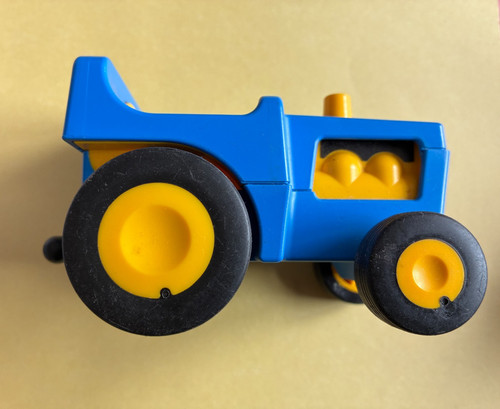 Playmobile tractor - playmobile,