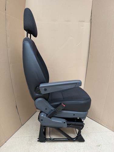 Single passenger seat - single,