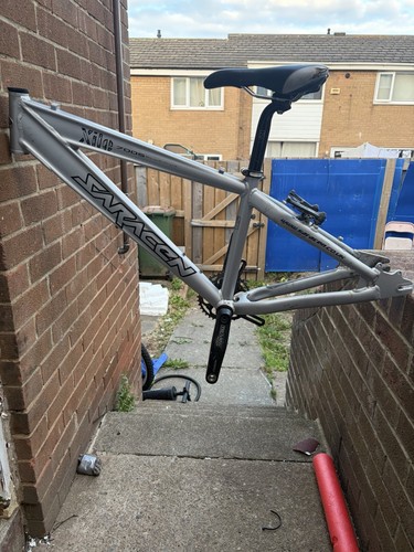 Saracen xile dirt jump - xile, dj