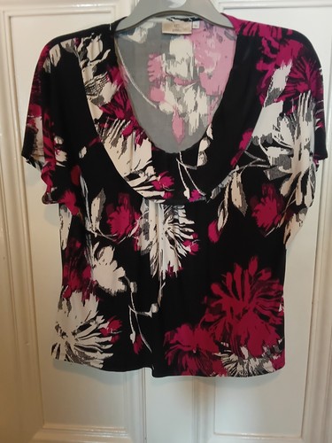 Country casuals ladies top - ,