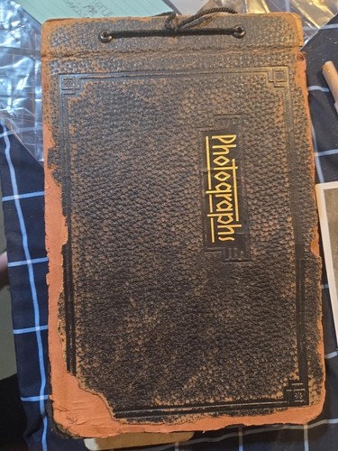 Antique photo album 250 - album, 250+