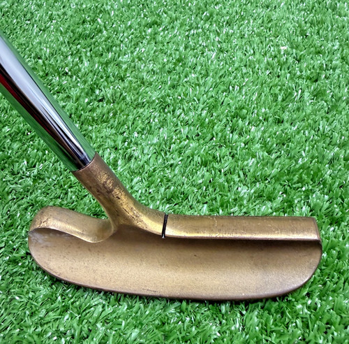 Old master rf2 brass - brass, blade