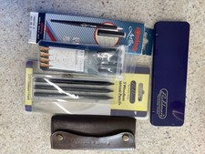 Pens, Pencils & Brushes 