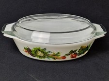 Vintage retro JAJ Pyrex Tuscany/Market Garden oval casserole dish with lid