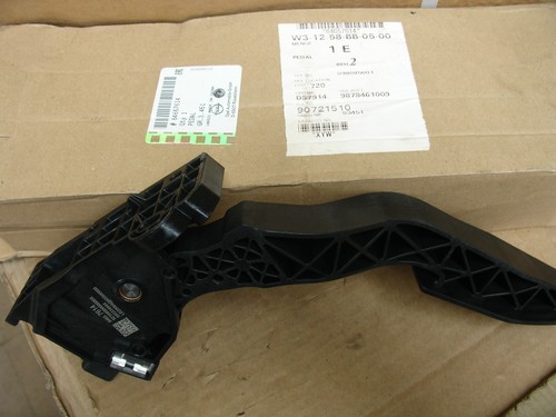 84657614 accelerator pedal - 84657614,