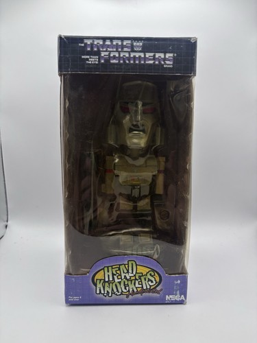 Neca transformers megatron - transformers,