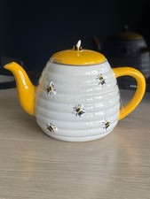 Ceramic Beehive Teapot w/