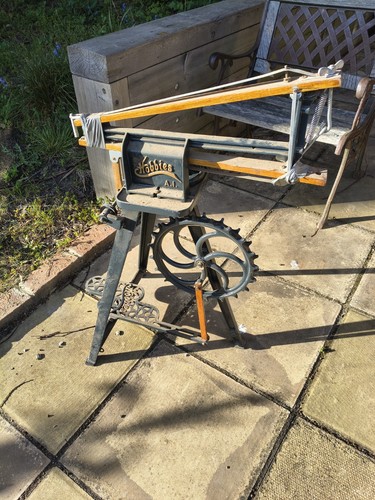 Hobbies treadle fretsaw - treadle,