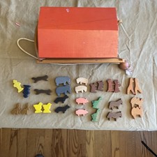 Vintage Hand Carved Wooden Noahs Ark Boat & Animals Creative Playthings
